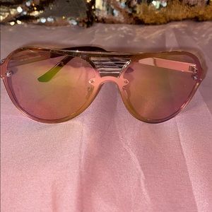Rose Gold Aviator Sunglasses